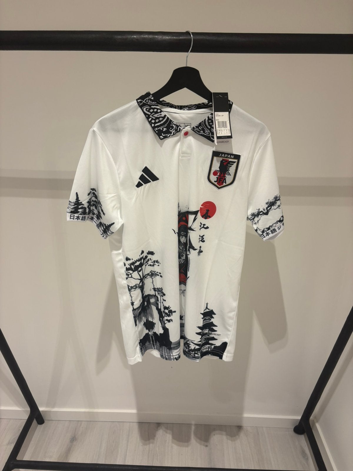 Maillots de football, Sports & Fitness, Taille M, Envoi, Neuf, Maillot