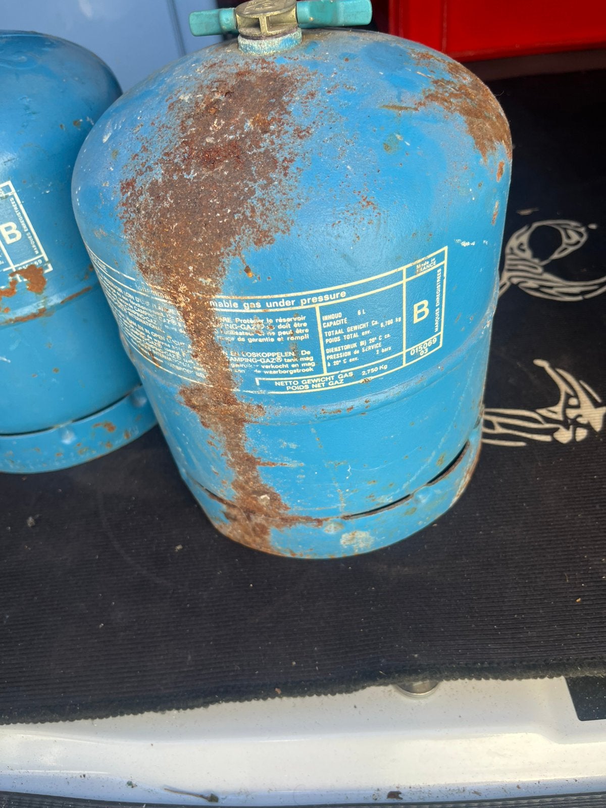 3 Bonbonnes de gaz vide camping 6litres, Caravanes & Camping, Enlèvement, Utilisé