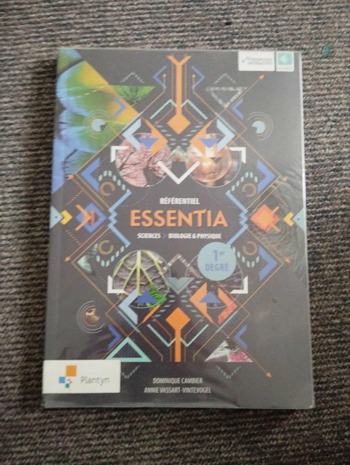 essentia 1er degré, Enlèvement, Comme neuf