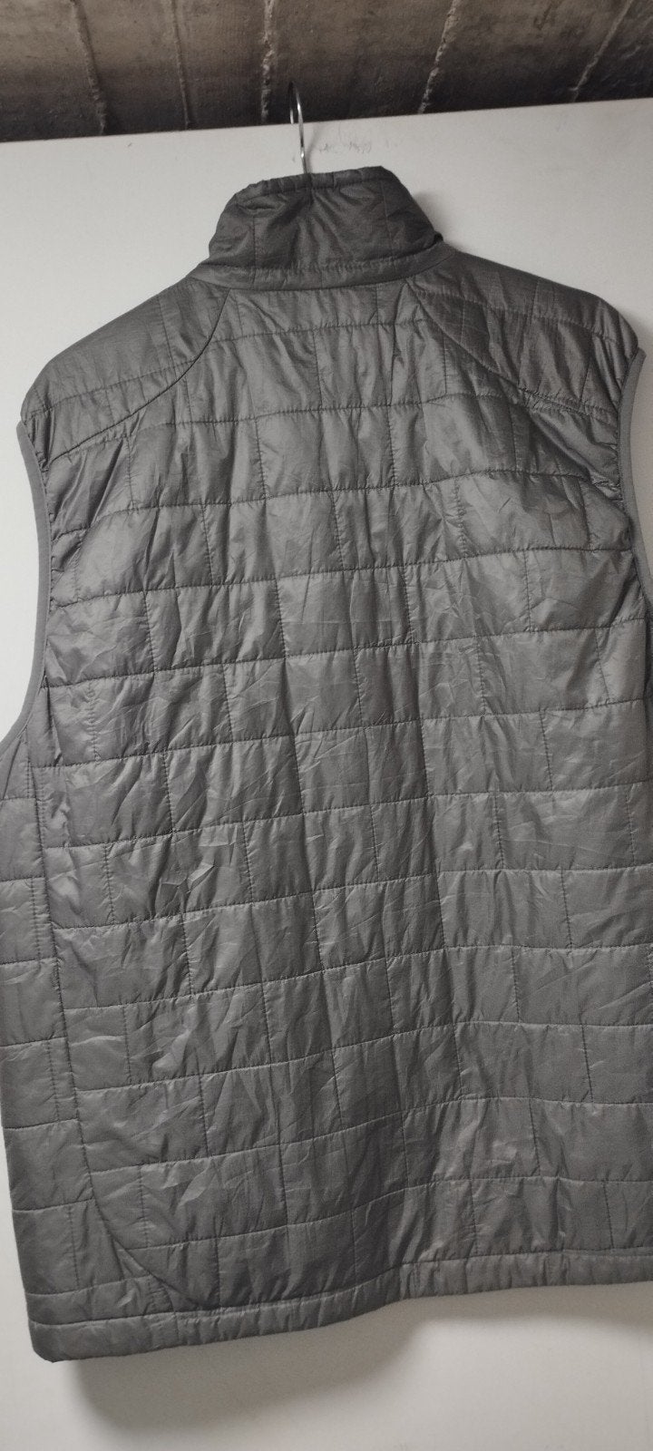 Patagonia Primaloft mouwloos jack, Ophalen
