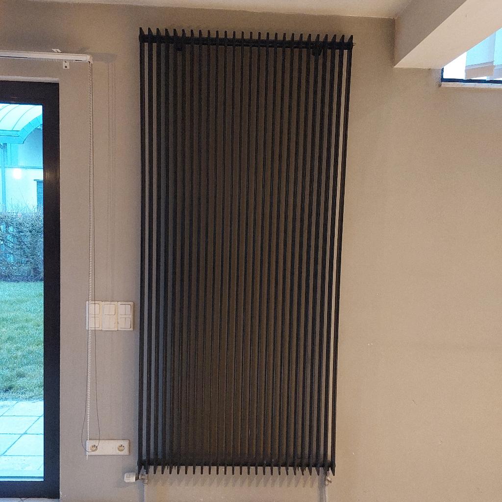 Lot Acova radiatoren - zwart, Doe-het-zelf en Bouw, Ophalen, Gebruikt, Radiator, 60 tot 150 cm