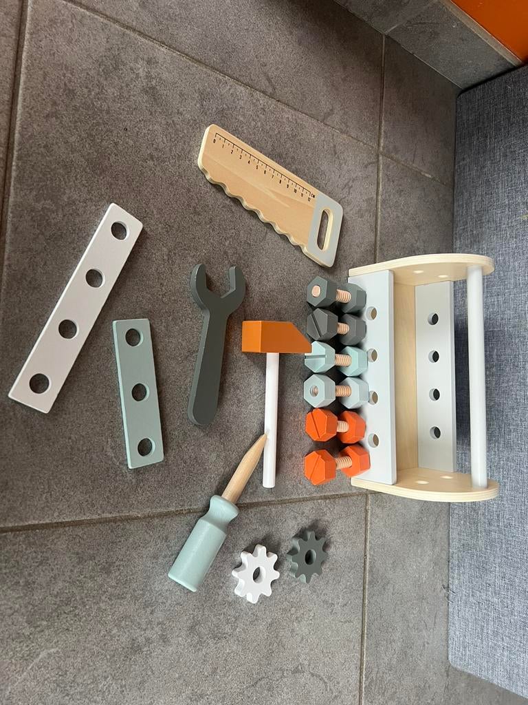 Houten gereedschapskoffer, Kinderen en Baby's, Ophalen, Zo goed als nieuw