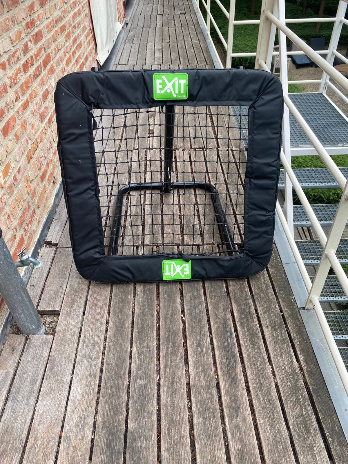Voetbalrebounder, Ophalen, Zo goed als nieuw
