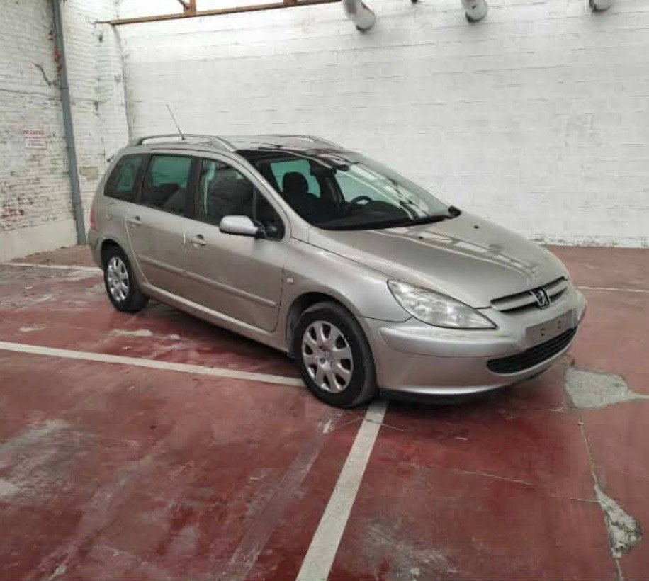 Peugeot 307 avec controle technique, Autos, 0 kg, Argent ou Gris, Achat, 174 g/km