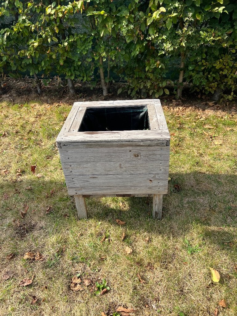 houten moestuinbak op poten met een beschermfolie, Ophalen, Gebruikt, Minder dan 60 cm, Vierkant