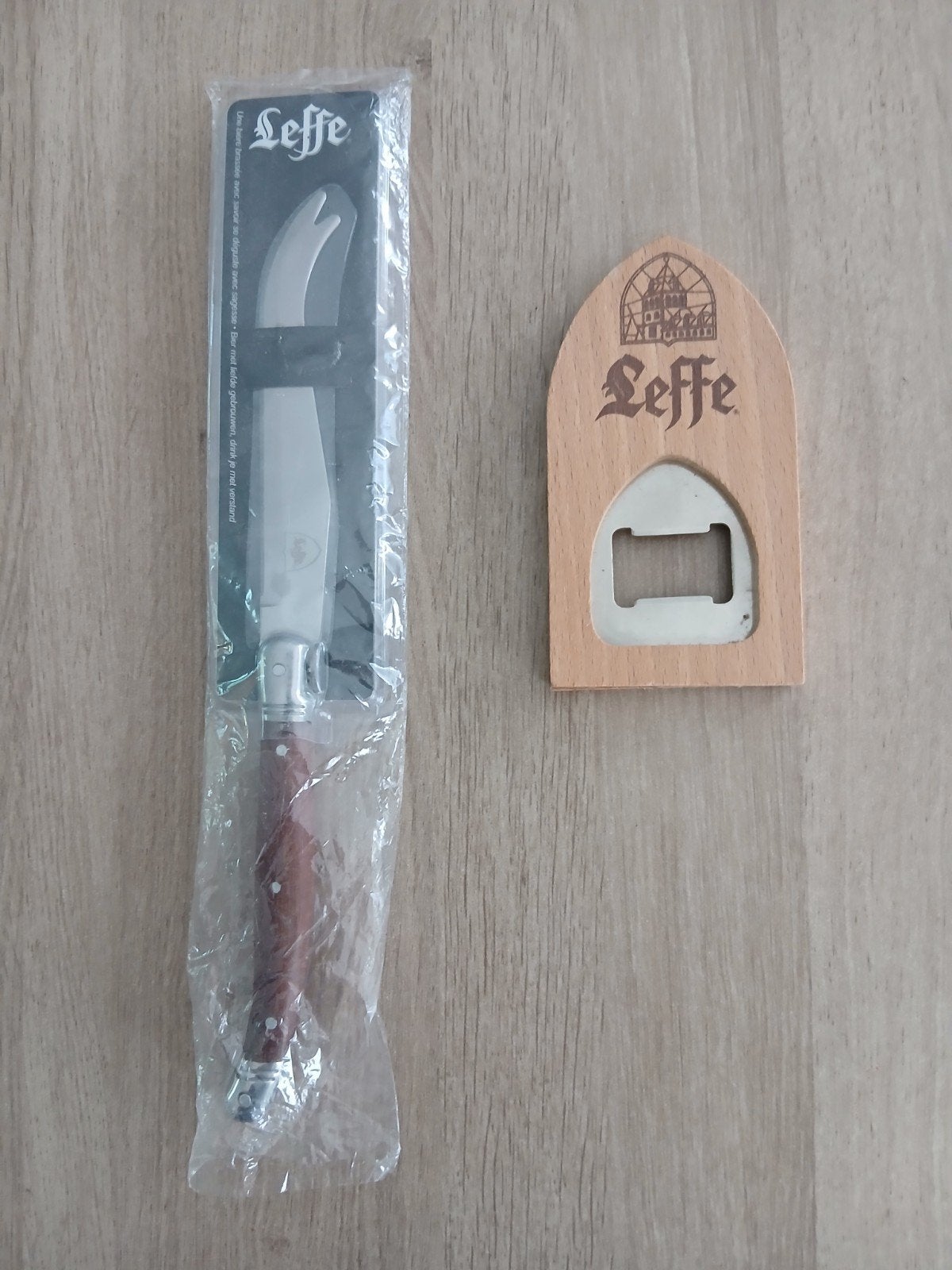 Leffe kaasmes + flessenopener. 6€, Ophalen, Leffe
