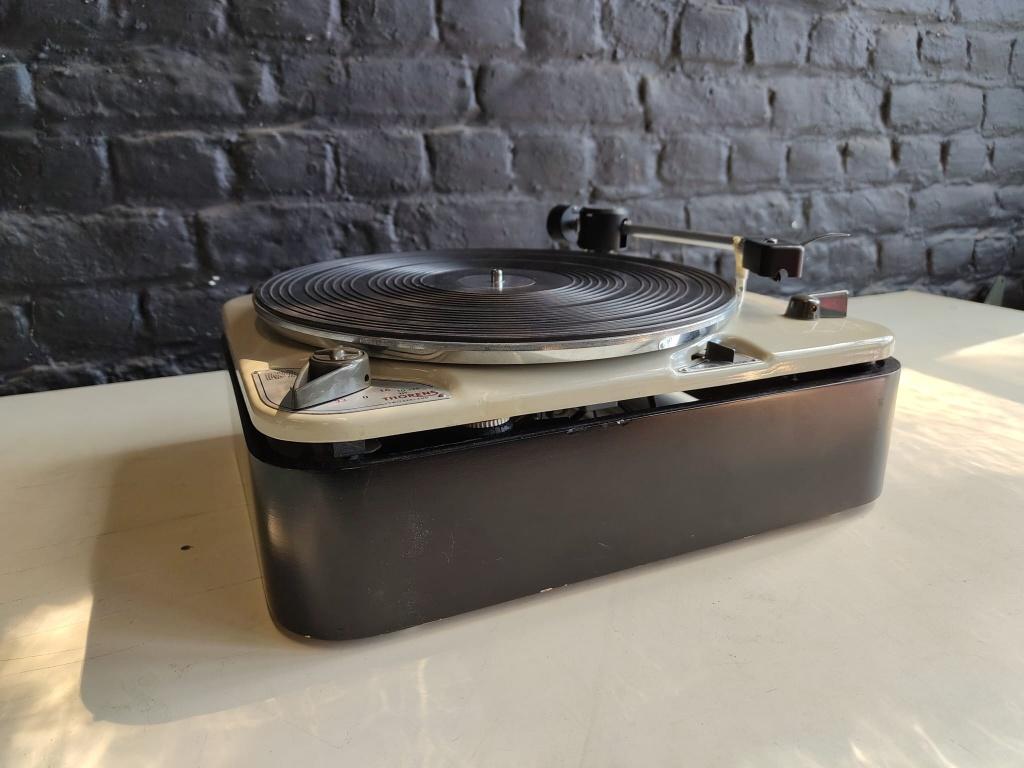 Thorens TD135, Enlèvement ou Envoi, Utilisé, Tourne-disque, Thorens