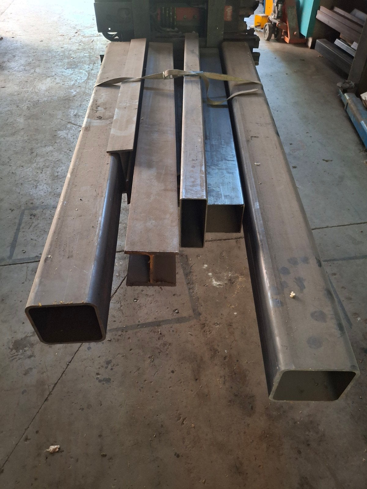metalen poutrels en buizen lotje vanalles, Doe-het-zelf en Bouw, Ophalen, IJzer