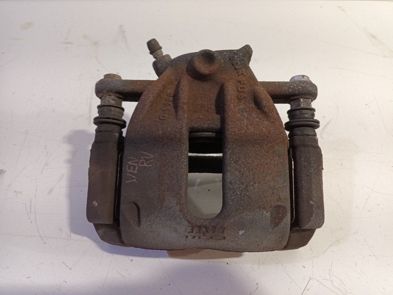 Remklauw rechts voor Renault Zoé, Onderdelen@venauto.nl, Van der Ven Autorecycling B.V., Ettenseweg 76, 4706 PB Roosendaal, The Netherlands