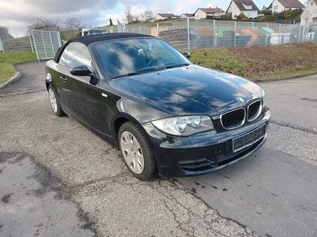 BMW 118i CABRIOLET BENZINE, Auto's, BMW, 4 zetels, Zwart, 4 cilinders, Zwart