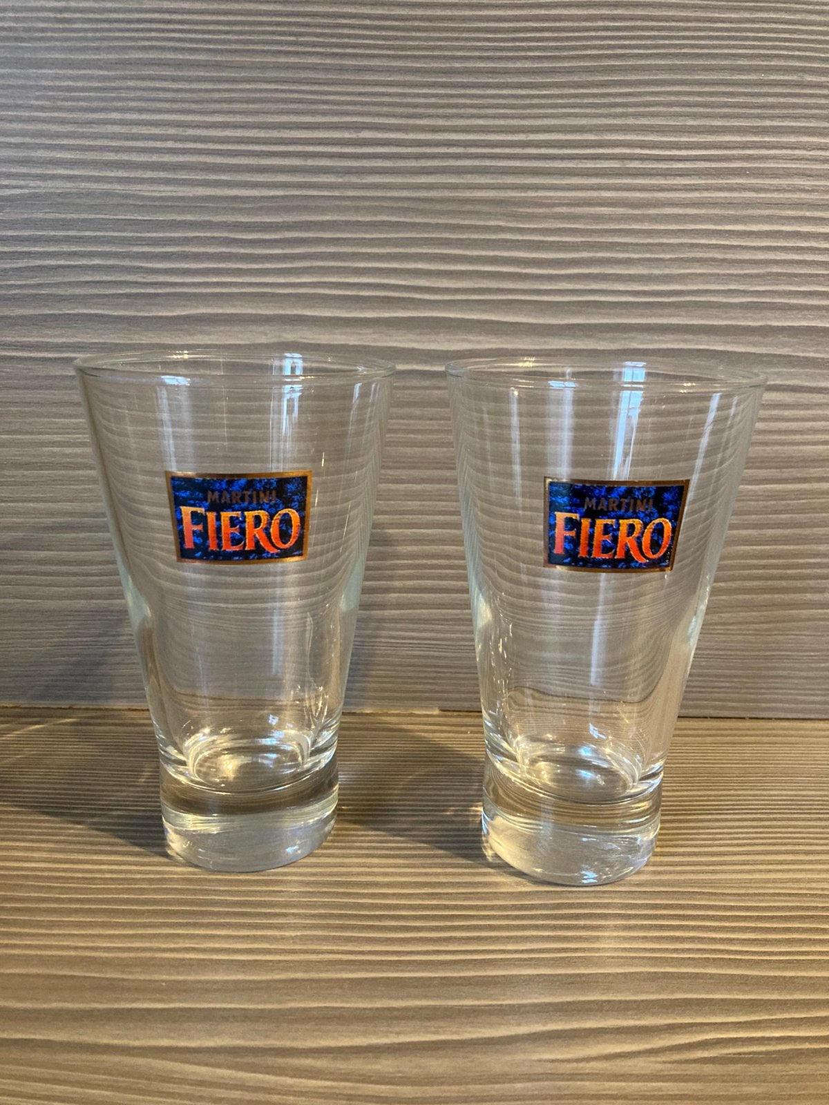 2 x Martini Fiero, Ophalen, Zo goed als nieuw