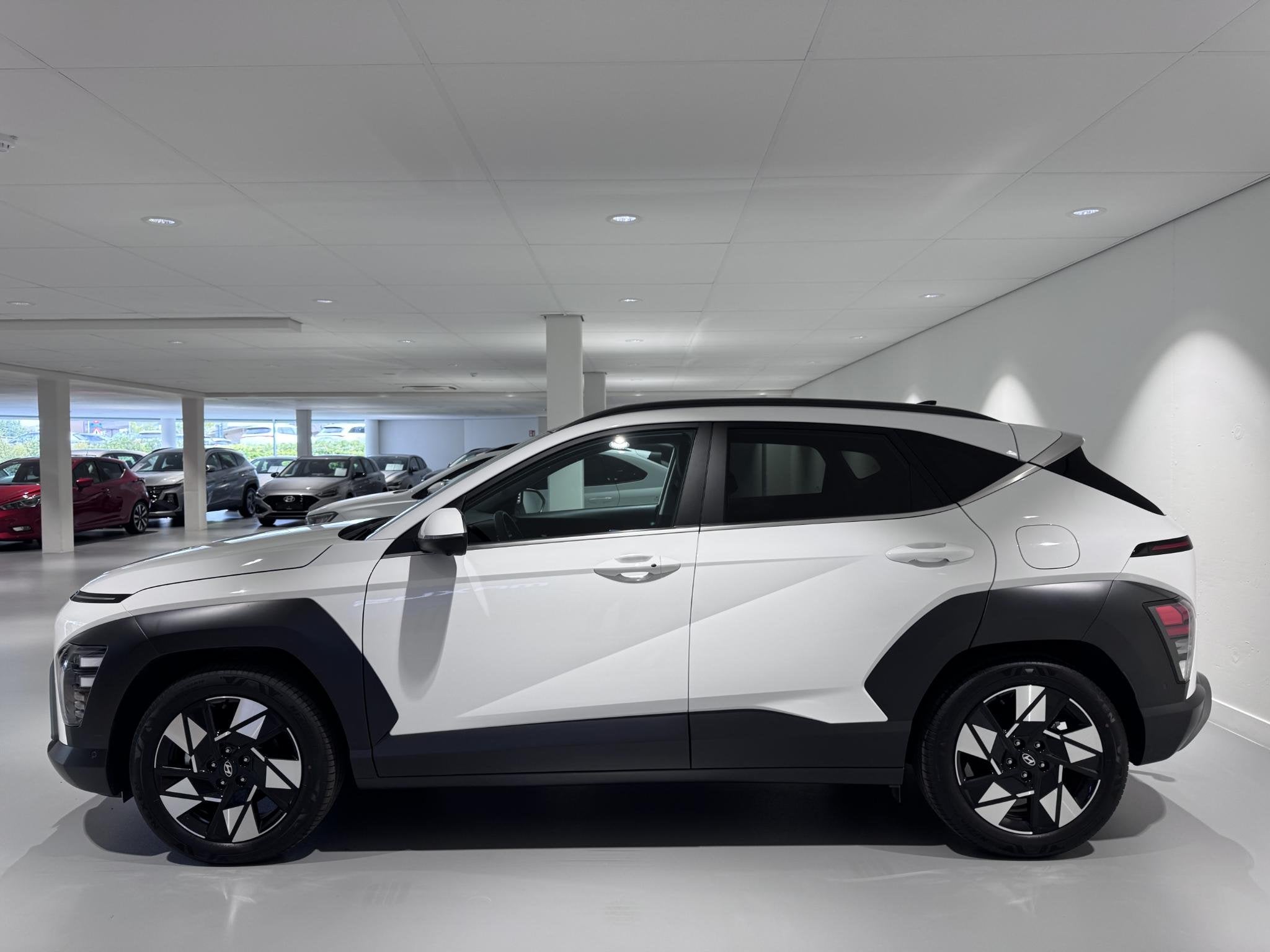 Hyundai KONA 1.6 GDi Hybrid Shine Sensation 6-DCT, Autos, Hyundai, 139 ch, Entreprise, Carnet d'entretien, 5 portes