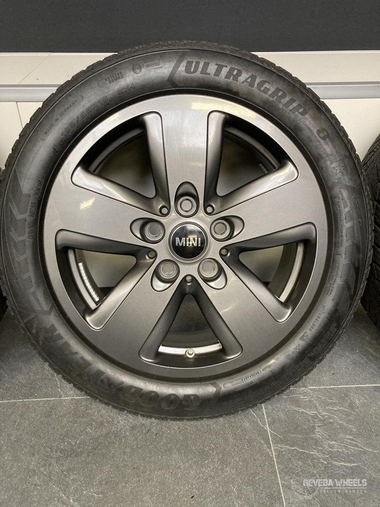 16” originele Mini Cooper F55 F56 velgen + winterbanden 517, Autos : Pièces & Accessoires, Pneus & Jantes, Pneus et Jantes, Pneus hiver
