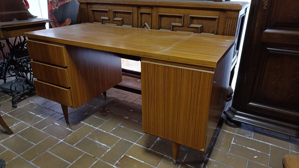 Houten bureau met laden en deur, Maison & Meubles, Bureaux, Enlèvement, Bureau-armoire combiné, Bois, Utilisé