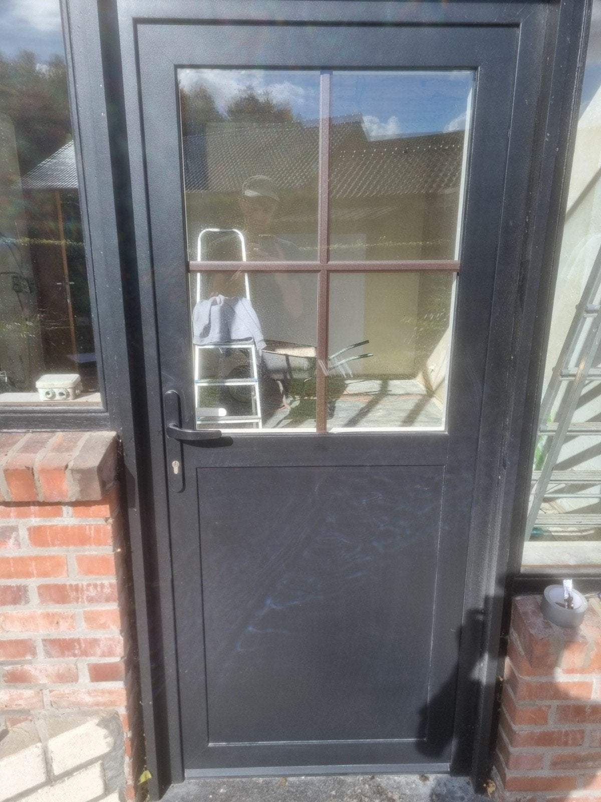 Porte extérieure en aluminium en bon état, Bricolage & Construction, Enlèvement, Utilisé, Verre, Porte extérieure