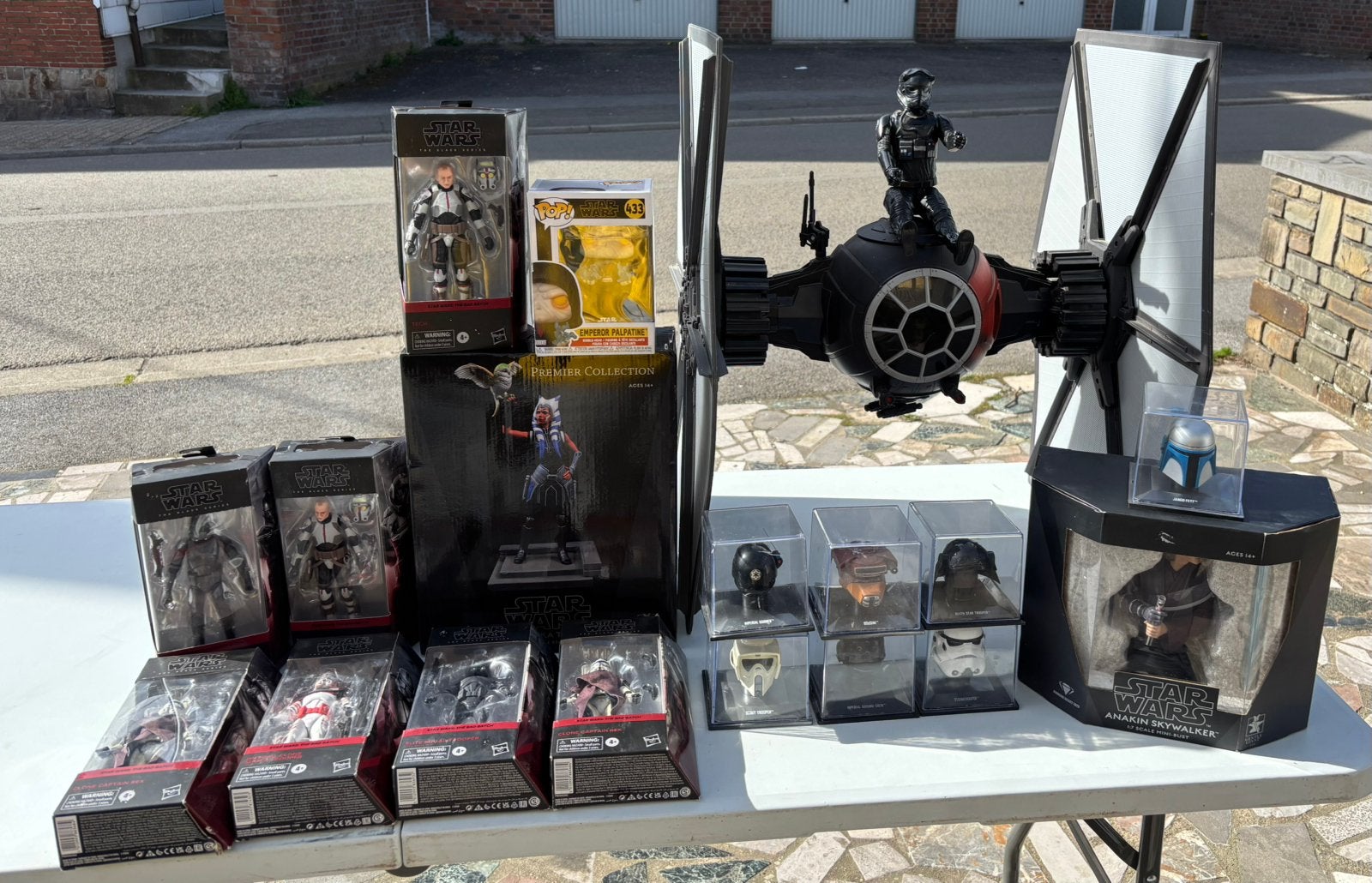 LOT - STAR WARS - SCELLÉ - FIGURINES / BLACK SERIES, Enlèvement, Comme neuf, Statue ou Buste