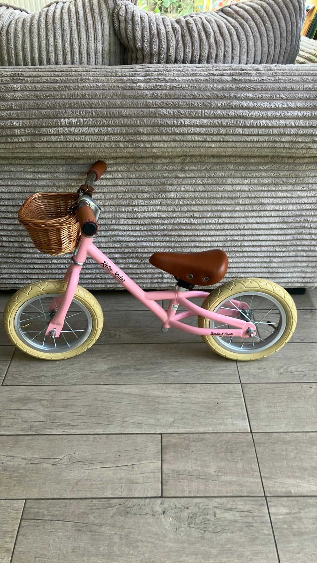 Retro Rider loopfietsje van Bandit Angels, Ophalen, Zo goed als nieuw
