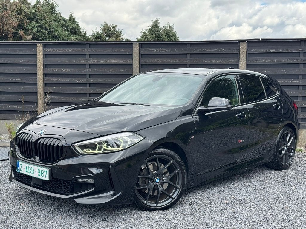 BMW 118iA 140pk M-sportpakket bj 2020 72000 km's, Auto's, Automaat, 1 Reeks, Euro 6, Zwart