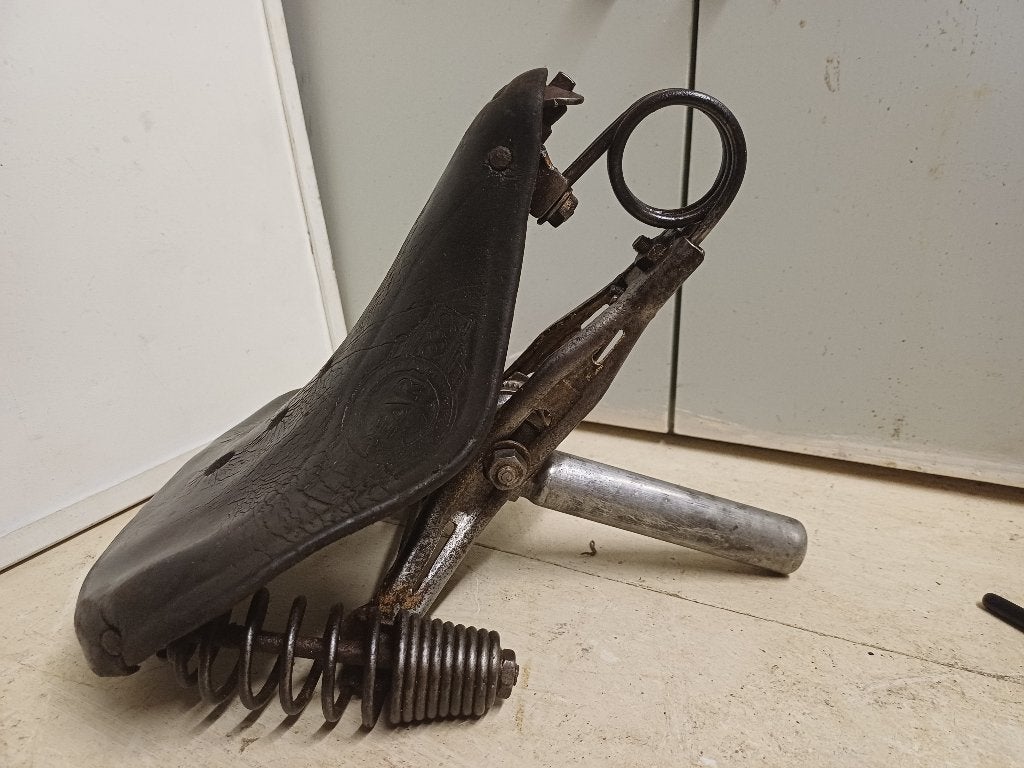 oltimer velo 1900 selle en cuir (marquage), Enlèvement ou Envoi, Utilisé