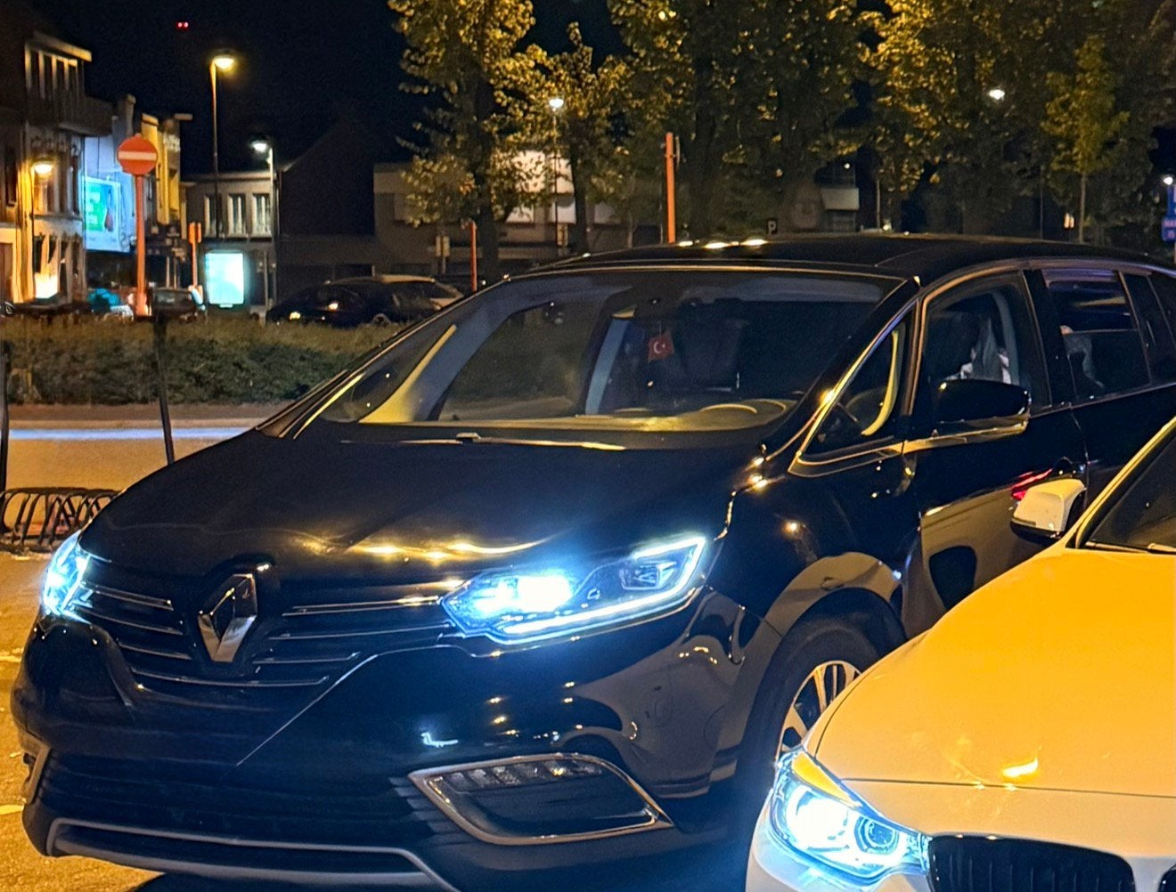 RENAULT ESPACE İnitiale 7places 2016/1.6 DCI FullFull Opties, Autos, Renault, Cuir, Euro 6, 5 portes, Automatique