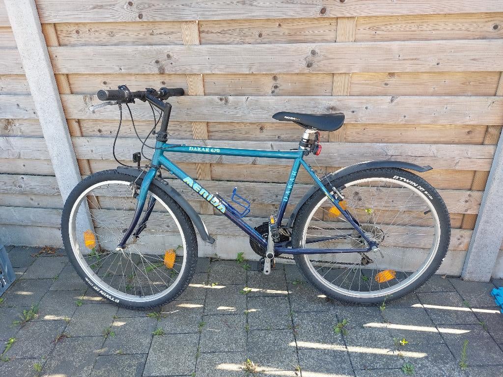 vélo VTT avec deuxième jeu de pneus, 24 pouces ou plus, Acier, Enlèvement, Utilisé
