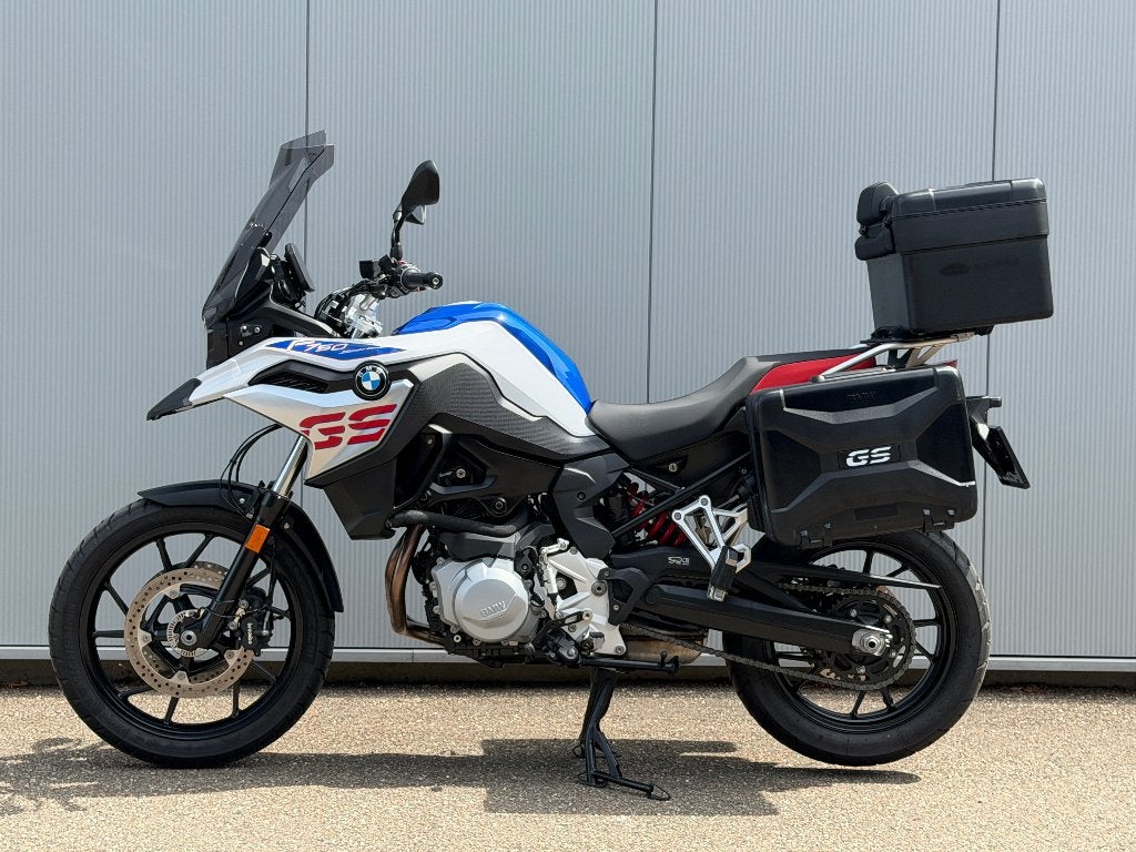 BMW F 750 GS / ESA / Quickshifter / Rijdmodi Pro / 3300km, 853 cc, 2 cilinders, Handvatverwarming, Motorrijbewijs A