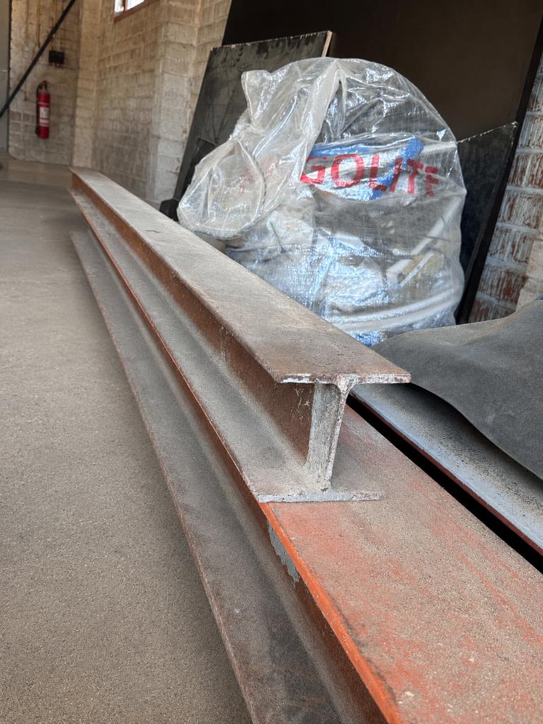 Verschillende ijzeren poutrels, Bricolage & Construction, Métaux, Enlèvement, Comme neuf, Fer