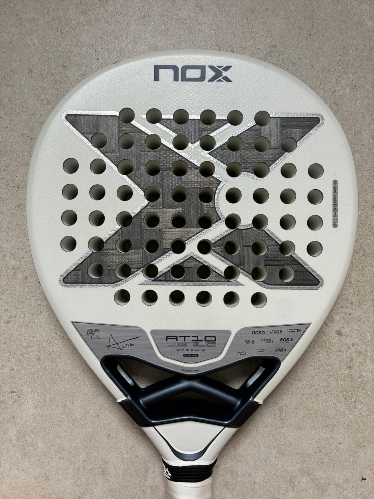 Nox AT10 alum extreme 12k light, Sports & Fitness, Padel, Enlèvement ou Envoi, Utilisé, Raquette de padel