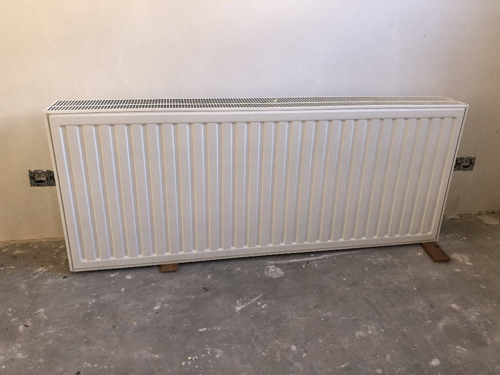 Radson E.Flow Integra T33, H 600 x L 1500, 3984 W, Bricolage & Construction, Chauffage & Radiateurs, Comme neuf, Radiateur, 800 watts ou plus
