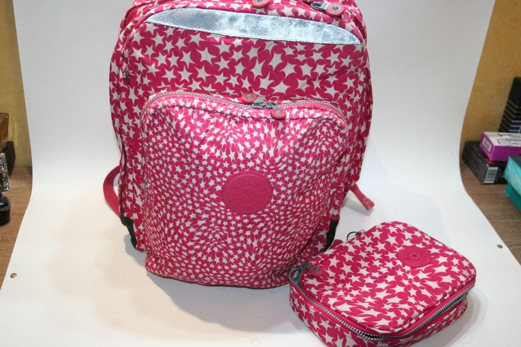 Kipling grand sac à dos collège + plumier 100 penns + singes, Bijoux, Sacs & Beauté, Sacs | Cartables, Enlèvement ou Envoi, Utilisé