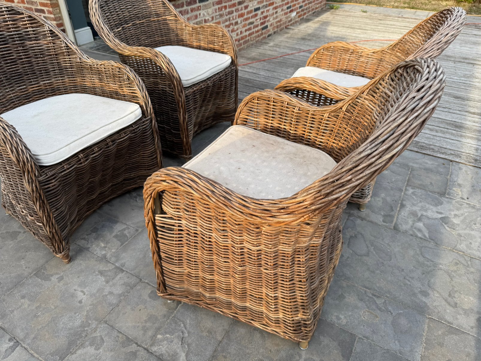 4 rieten stoelen, Ophalen, Gebruikt, Bruin, Riet of Rotan