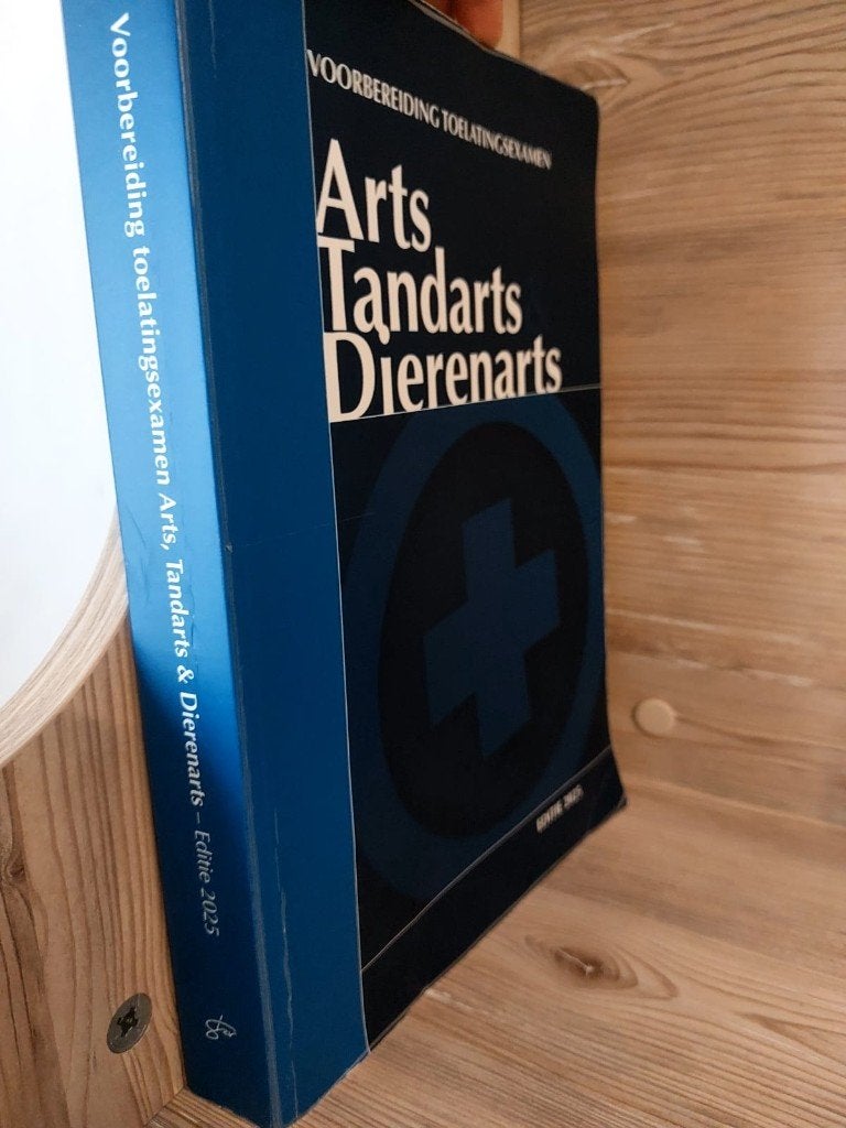 Toelatingsexamen Arts, Tandarts & Dierenarts (Editie 2025), Boeken, Ophalen of Verzenden, Gelezen, Niet van toepassing, Anna Volhart