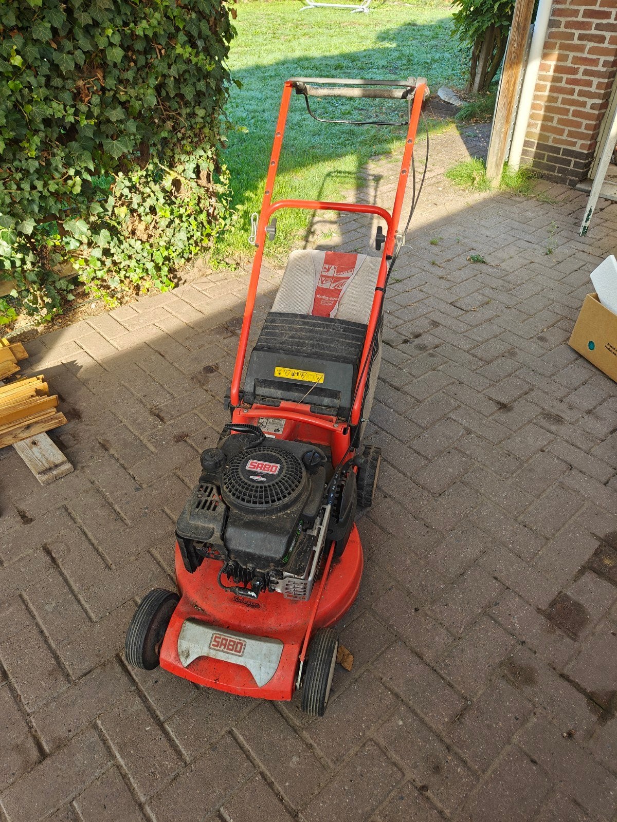 Grasmachine, Jardin & Terrasse, Enlèvement, Utilisé, Briggs and Stratton