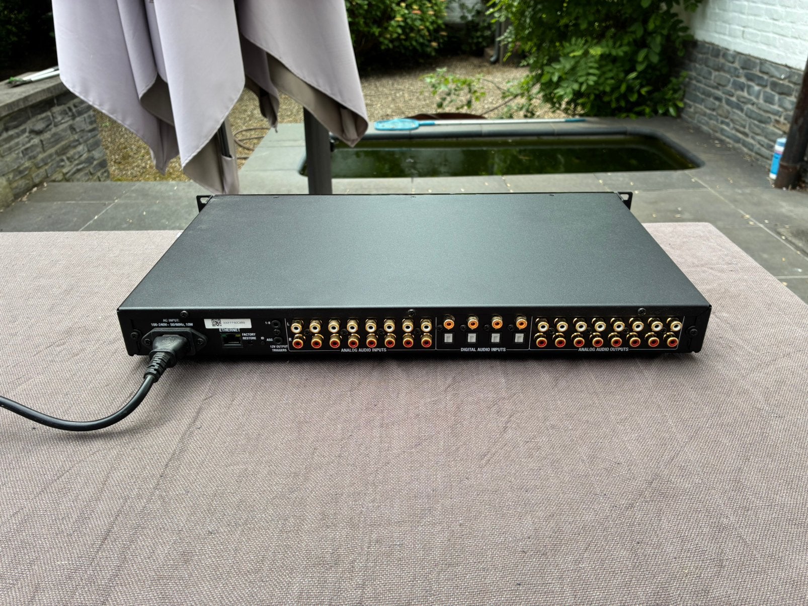 Triad AMS8 Audio Matrix Switch (8x8), Computers en Software, Netwerk switches, Zo goed als nieuw, Ophalen