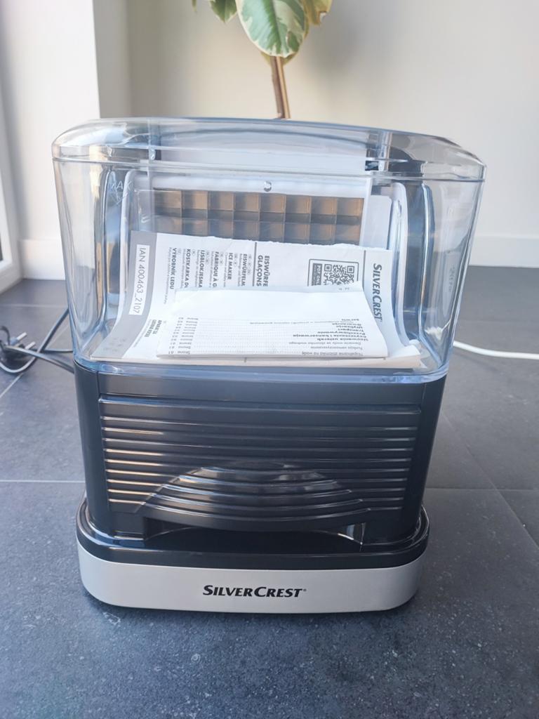 Silvercrest IJsblokjesmachine ICM 220A1, Elektronische apparatuur, IJsmachines, Ophalen of Verzenden, Zo goed als nieuw, Koelelement