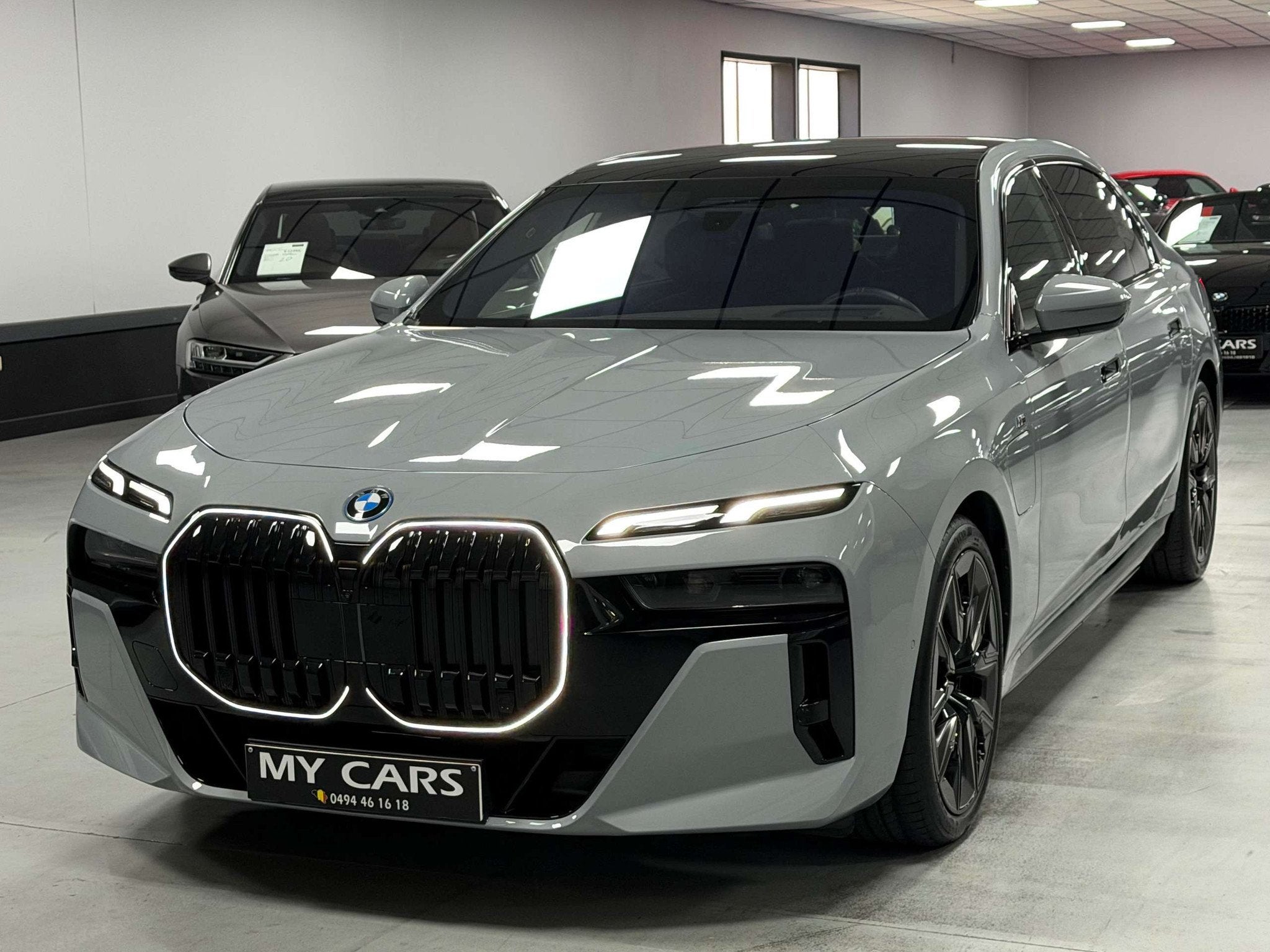 BMW 7 Serie 750 eXAS PHEV Pack-M Pro Pano Tv Iconic Ja 21" F, Auto's, Automaat, 4 deurs, 230 kW, Gebruikt