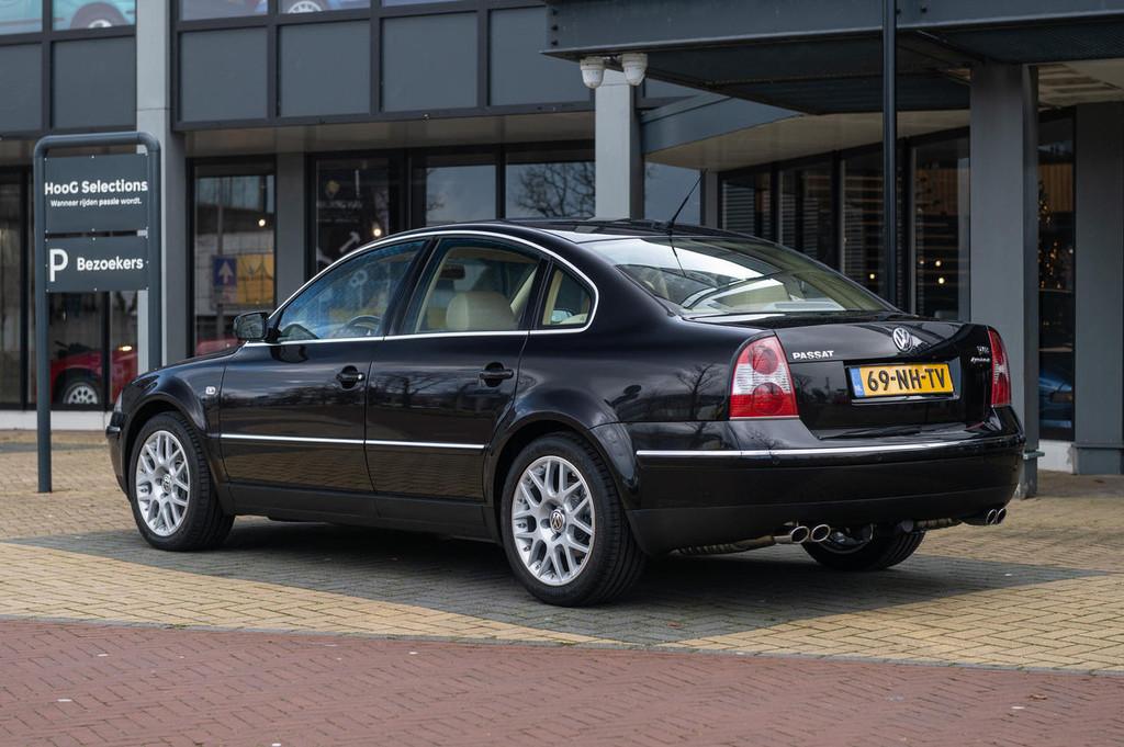 Volkswagen Passat 4.0 W8 4MOTION (automatique), Autos, Cuir, Achat, 4 portes, Entreprise