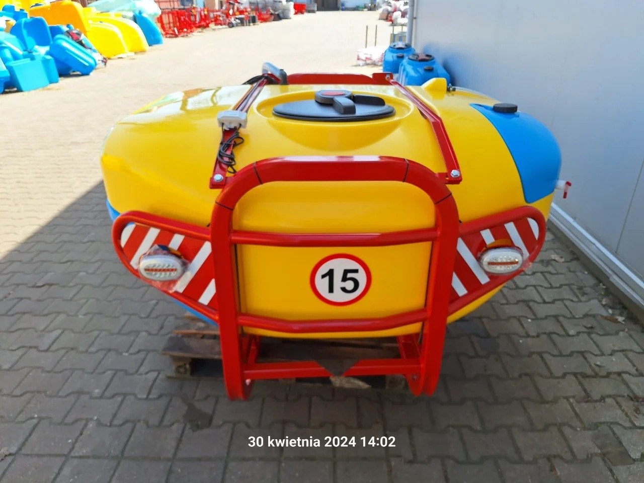 Jar-Met 1200 liter fronttank, Gewasbescherming en Bemesting