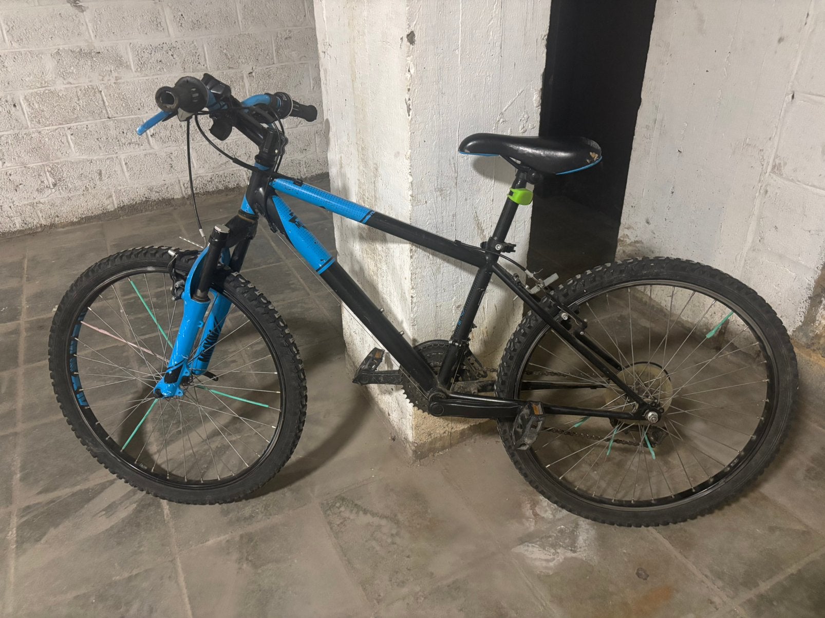 VTT 26 pouces - Velo tout-terrain Rockrider 500, Vélos & Vélomoteurs, Enlèvement, Comme neuf