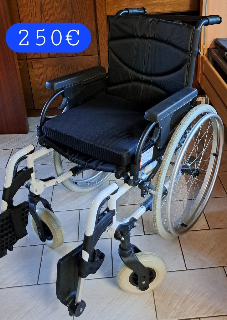 Chaise roulante, Enlèvement, Pliant, Comme neuf, Fauteuil roulant à pousser