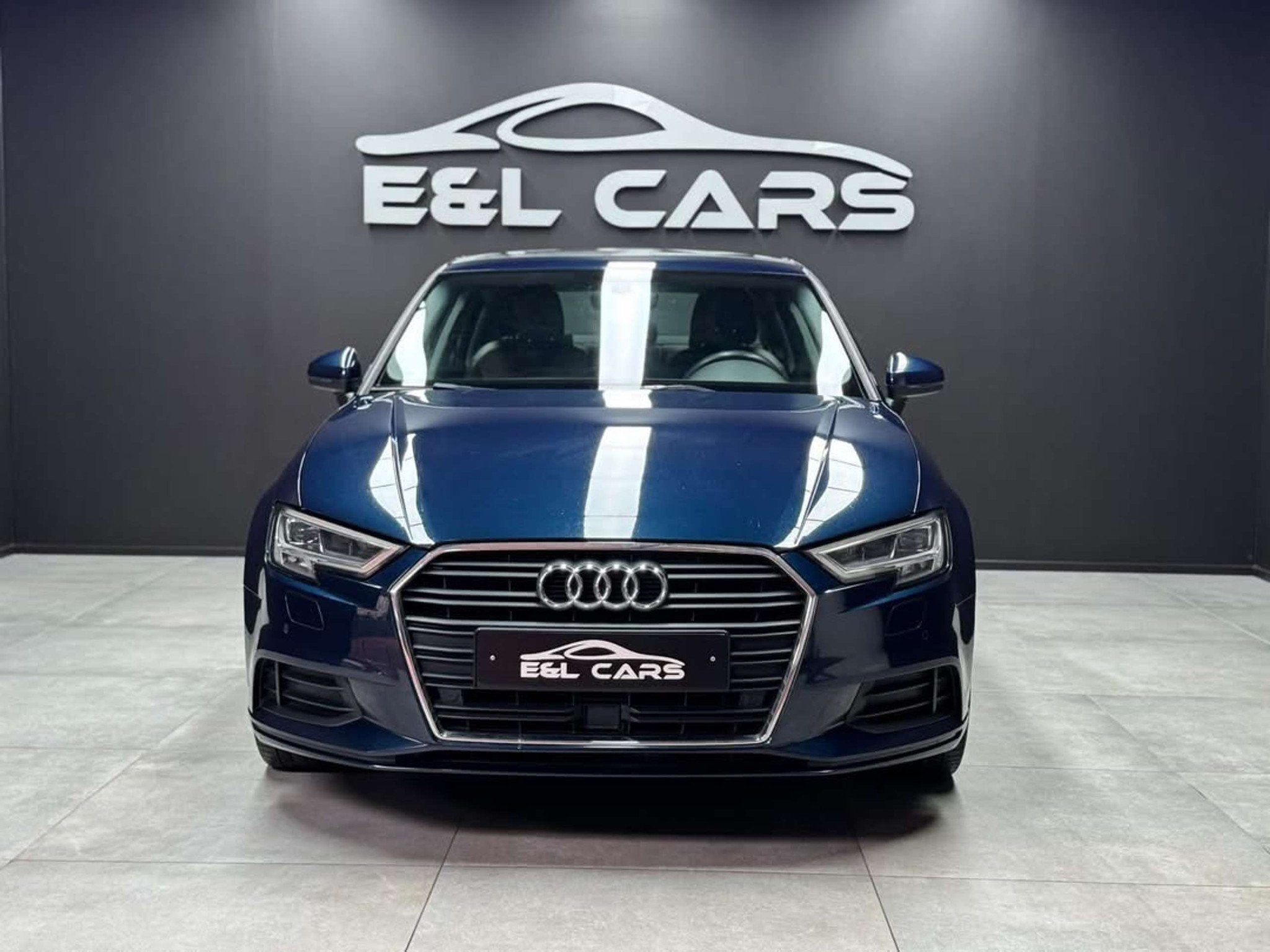 Audi A3 A3 Limousine 1.6 TDi *12 mois de garantie*, Autos, Cuir, Achat, Commande vocale, Entreprise