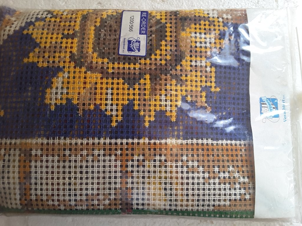 kit de tapisserie pour coussin 40 x 40 cm point de croix, Hobby & Loisirs créatifs, Enlèvement ou Envoi, Neuf