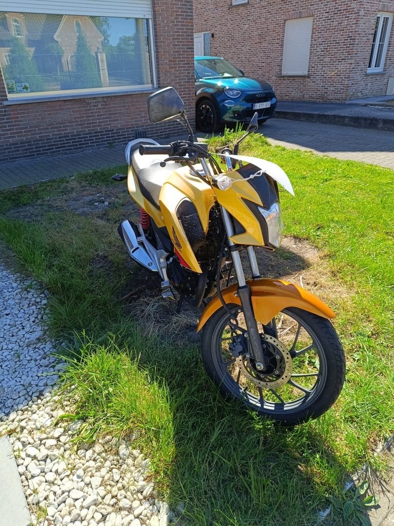 honda glr 125cc, Motoren, Occasion, Particulier, 125 cc, 11 kW of minder