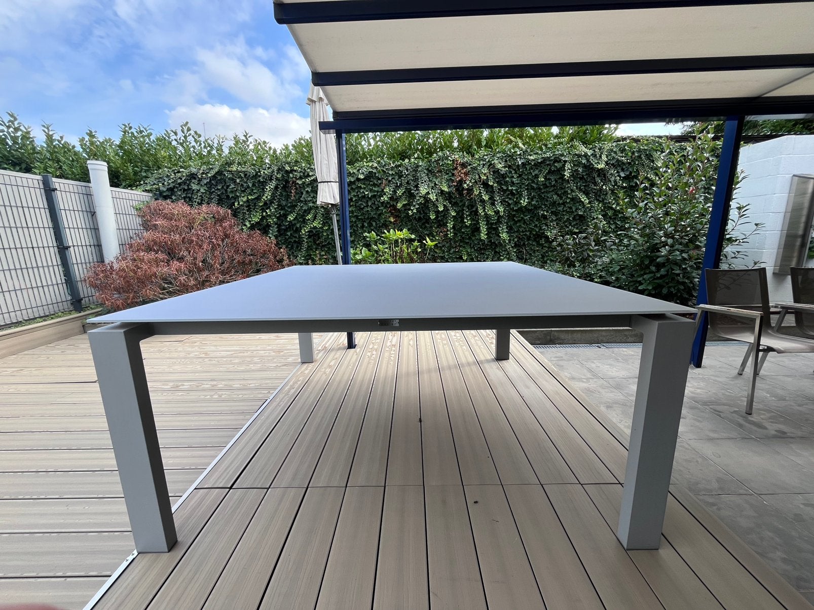 Vierkante terrastafel met 8 stoelen, Tuin en Terras, Ophalen, Aluminium, Zo goed als nieuw, Stoel