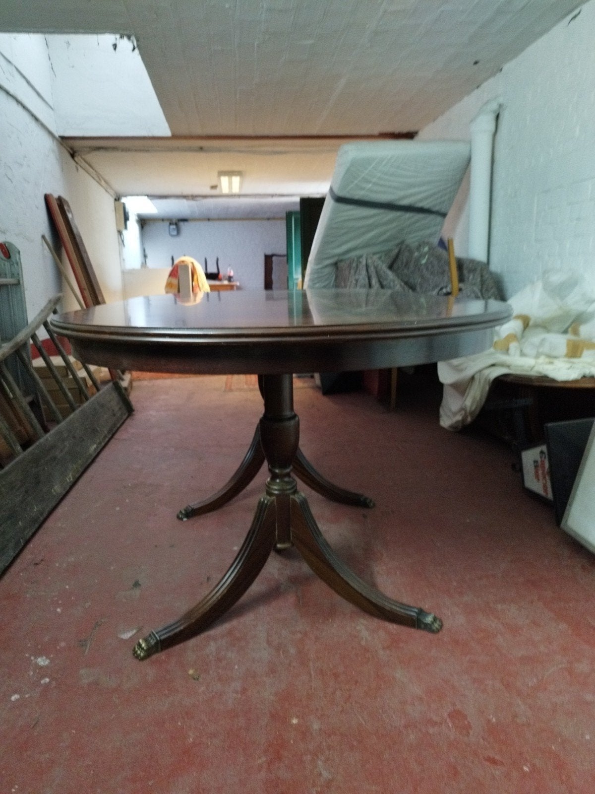 table salle à manger, Maison & Meubles, Enlèvement, Utilisé, Ovale, Autres essences de bois