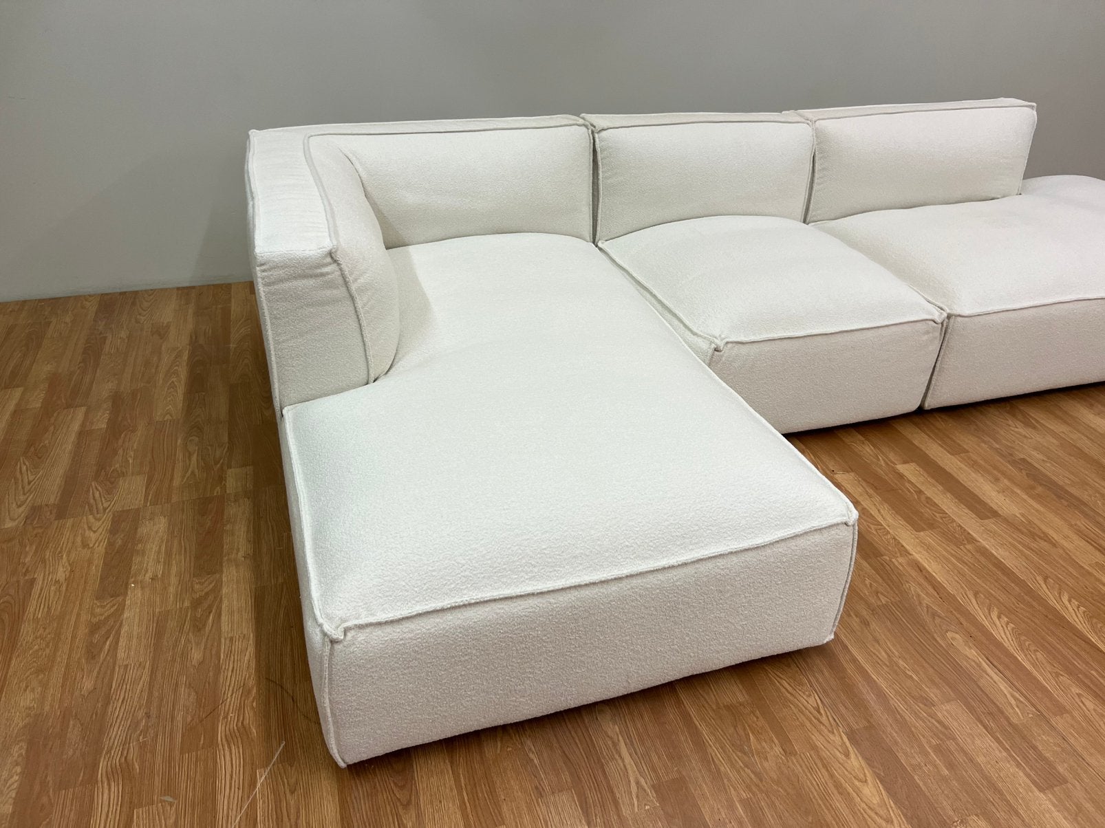 Nouvelle chaise d'angle modulaire NV Fashion -Overstock Deal, Neuf, Enlèvement ou Envoi, SofaCycle, Tissus