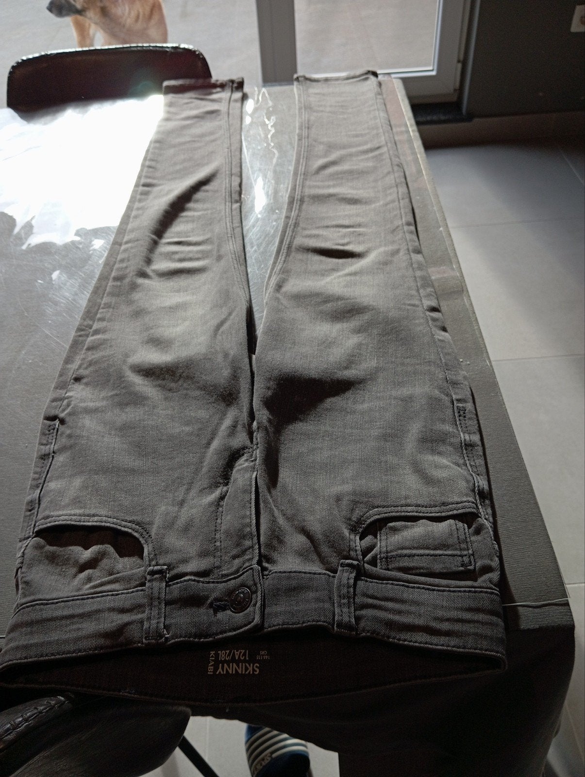 Nieuwe broek kiabi maat 146

Indien interesse Gelieve te bel, Kinderen en Baby's, Kinderkleding | Maat 146, Ophalen