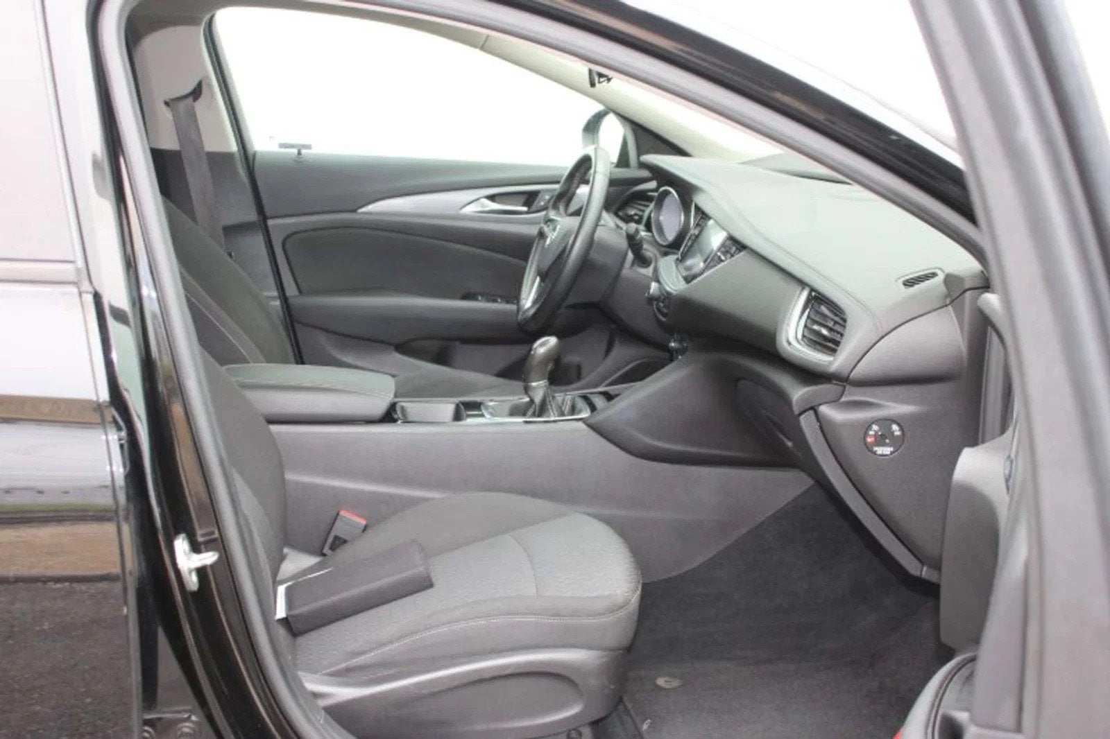 Opel Insignia Insignia Grand Sport 1.6 CDTI Airco/Cruise inc, Stof, Gebruikt, 4 cilinders, Zwart
