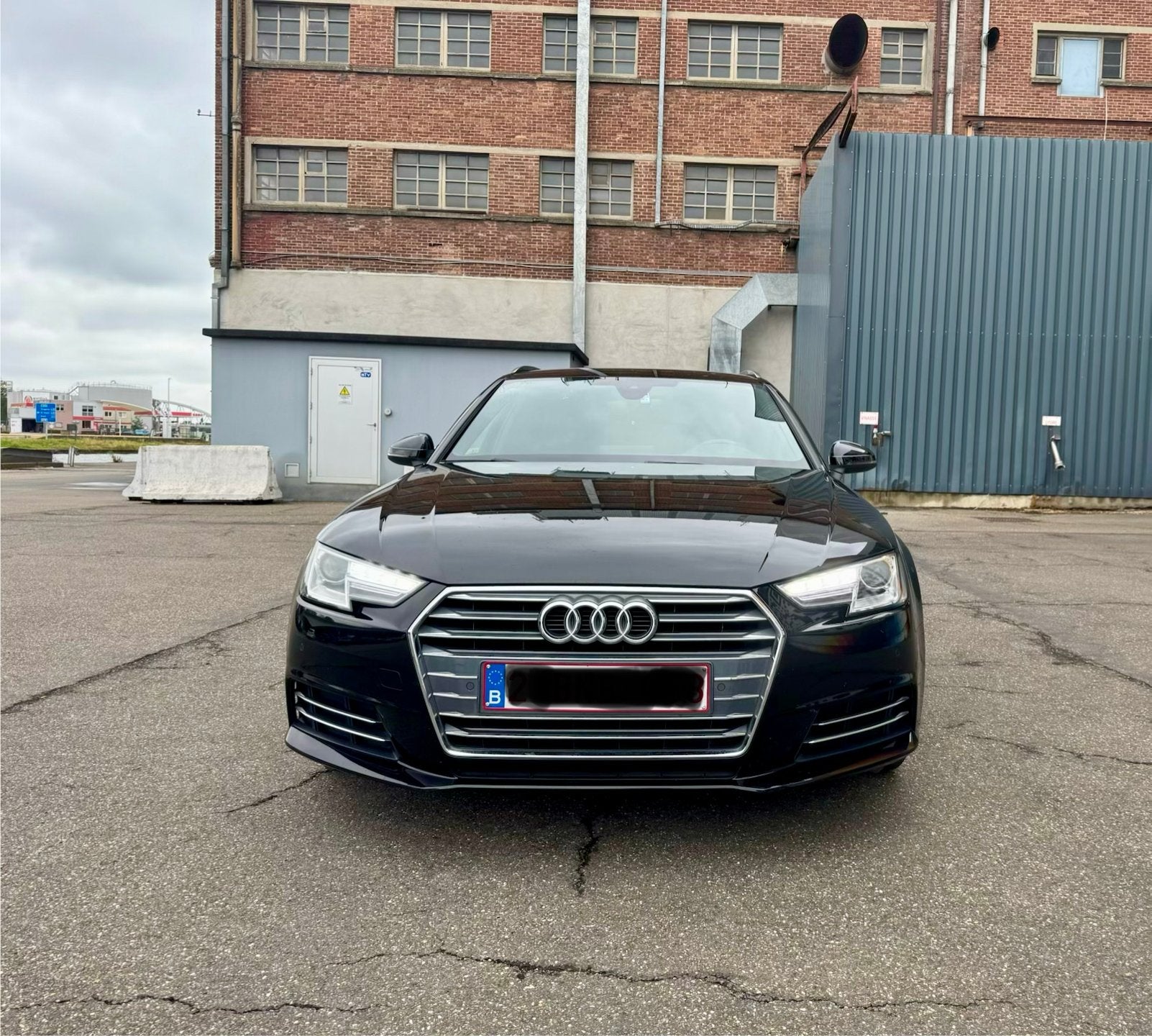 Audi A4 B9 2.0 TDI S tronie, Lichtsensor, A4, Zwart, Leder