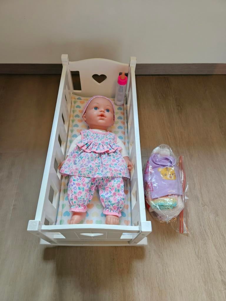 Wiegje met babypop, Kinderen en Baby's, Speelgoed | Poppen, Ophalen, Babypop
